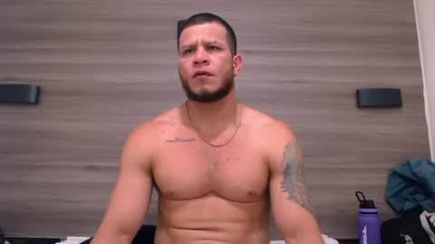 Snapshot of maximiliano_stronge chatting on 06/24/26, 08:30 Maximiliano online show from 06/24/26, 08:30