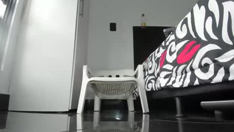 Snapshot of maximo__77 chatting on 11/04/25, 07:35 maximo__77 online show from 11/04/25, 07:35