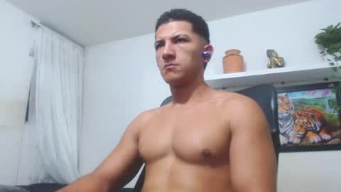 maximo_ston online show from 04/27/26, 03:37
