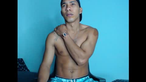 Maximo Aron Vega online show from 12/18/24, 05:04