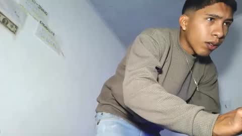 Maximo Aron Vega online show from 03/18/26, 03:48