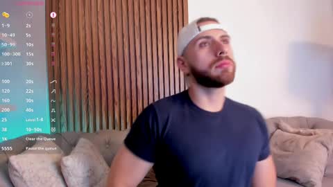 Maximo Wolf online show from 04/23/26, 08:55