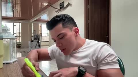 Sebastian online show from 02/26/25, 06:00