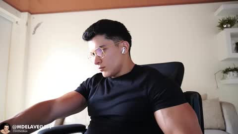 Sebastian online show from 02/03/26, 03:17