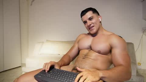 Sebastian online show from 04/06/26, 04:10