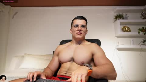 Sebastian online show from 04/21/26, 01:42