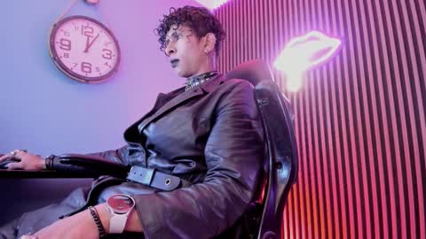 MAXIMO online show from 02/19/26, 04:19