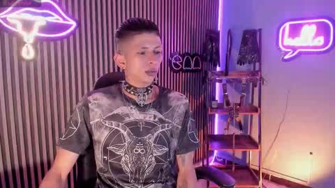 MAXIMO online show from 03/18/26, 01:20