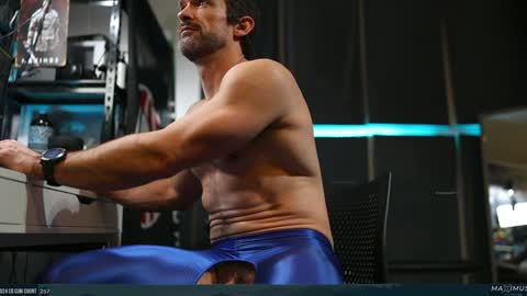Snapshot of maximus_787 chatting on 01/22/25, 11:21 Maximus7871 online show from 01/22/25, 11:21