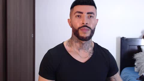 Independent Model online show from 02/03/25, 05:18