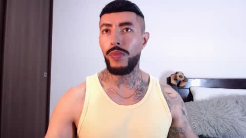 Independent Model online show from 03/04/25, 03:00