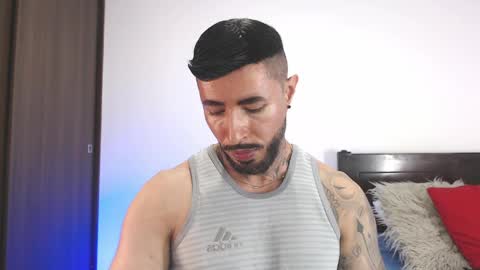 Independent Model online show from 04/08/26, 04:01