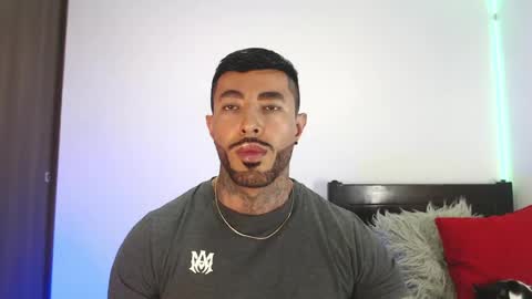 Independent Model online show from 04/19/26, 10:45