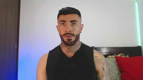 Independent Model online show from 04/24/26, 02:14