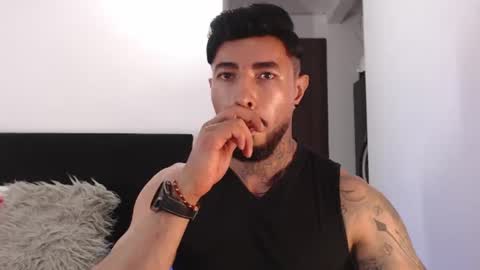 Independent Model online show from 06/10/26, 03:50
