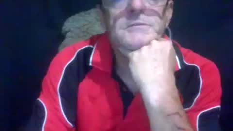 Max online show from 01/11/25, 09:36