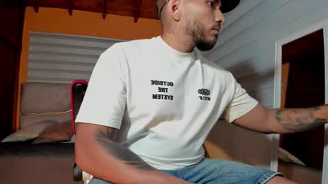 Maximus Clark online show from 03/18/26, 01:53