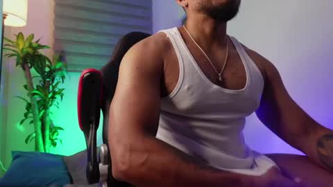 Snapshot of maximusclark chatting on 05/02/26, 10:37 Maximus Clark online show from 05/02/26, 10:37