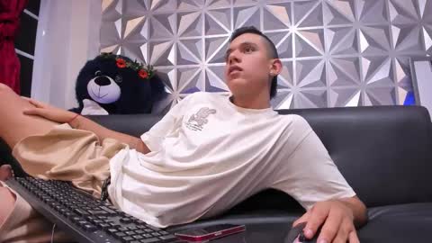 Maximus online show from 01/15/25, 12:09