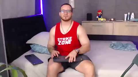 Snapshot of maximussantorini chatting on 06/09/26, 12:50 maximus online show from 06/09/26, 12:50
