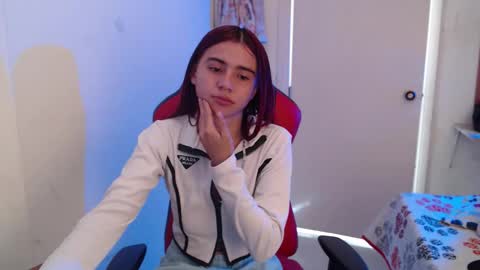 maxinesex_ online show from 02/04/26, 01:39