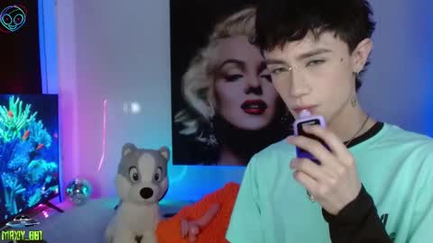 Max online show from 03/07/25, 05:29