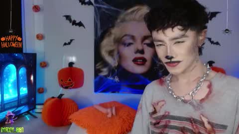 Max online show from 10/04/25, 04:32