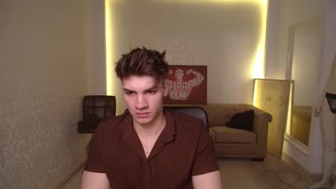 Snapshot of maxkaiden chatting on 02/28/25, 05:37 MaxKaiden online show from 02/28/25, 05:37