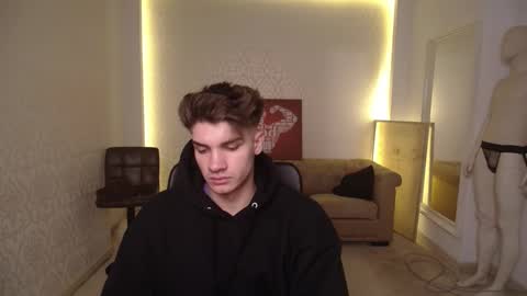 Snapshot of maxkaiden chatting on 03/01/25, 05:09 MaxKaiden online show from 03/01/25, 05:09