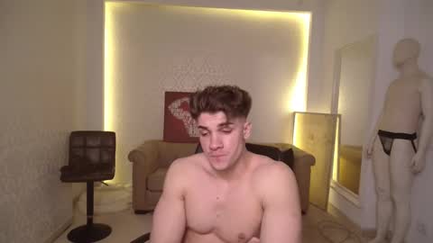 Snapshot of maxkaiden chatting on 03/01/25, 08:13 MaxKaiden online show from 03/01/25, 08:13