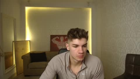 Snapshot of maxkaiden chatting on 03/12/25, 05:13 MaxKaiden online show from 03/12/25, 05:13