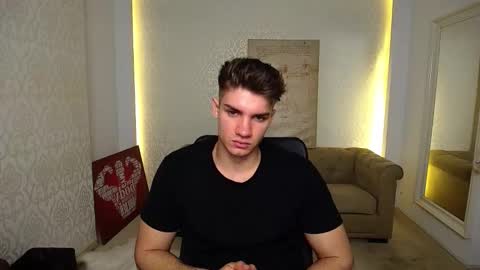 Snapshot of maxkaiden chatting on 10/11/25, 05:17 MaxKaiden online show from 10/11/25, 05:17