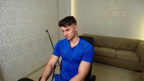 Snapshot of maxkaiden chatting on 11/20/25, 05:51 MaxKaiden online show from 11/20/25, 05:51