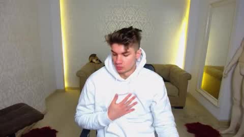 Snapshot of maxkaiden chatting on 01/16/26, 05:22 MaxKaiden online show from 01/16/26, 05:22