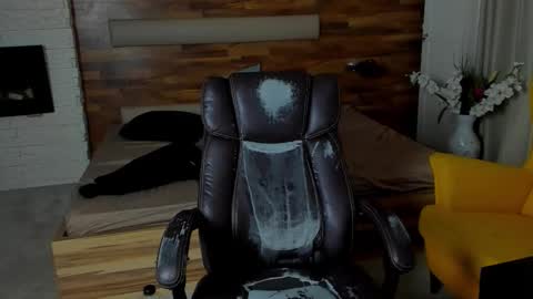 MaxKaiden online show from 03/27/26, 08:37