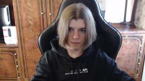 Snapshot of maxplay18 chatting on 01/21/25, 11:56 Max online show from 01/21/25, 11:56