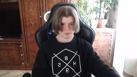 Snapshot of maxplay18 chatting on 02/05/26, 11:04 Max online show from 02/05/26, 11:04