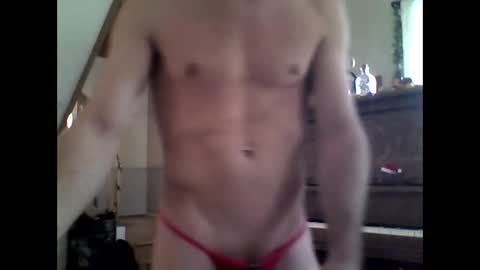 Snapshot of maxthewolf chatting on 12/25/24, 05:47 MaxTheWolf online show from 12/25/24, 05:47