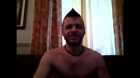 MaxTheWolf online show from 12/21/25, 01:18
