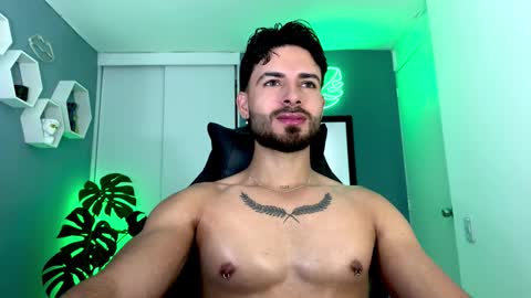 Maxi online show from 10/23/25, 11:35