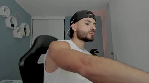 Maxi online show from 03/30/26, 12:44