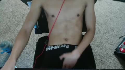 Snapshot of maxvirya3 chatting on 12/16/25, 01:54 max online show from 12/16/25, 01:54