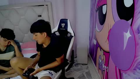 MAX  DAN online show from 02/04/26, 03:45