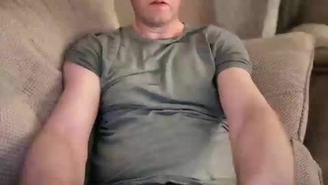 Snapshot of maxwellj1234 chatting on 02/09/25, 05:01 maxwellj1234 online show from 02/09/25, 05:01