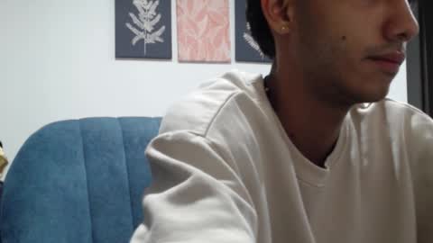 maxwolf18 online show from 10/19/25, 12:22