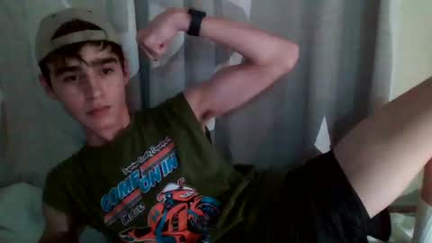 Snapshot of maxxteasse chatting on 11/01/25, 08:44 Maxx online show from 11/01/25, 08:44