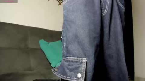 Max online show from 04/16/26, 03:18