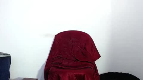 Snapshot of maxxx_miller chatting on 01/08/26, 05:48 airam miller online show from 01/08/26, 05:48