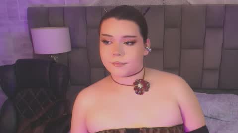 Maxine Minx online show from 11/29/25, 04:48