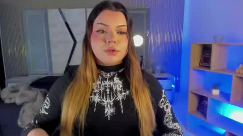 Snapshot of maxxxine_ chatting on 03/18/26, 12:36 Maxine Minx online show from 03/18/26, 12:36